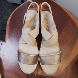 Vidorreta Gold Metallic Platform Wedge Espadrille Sandals - 41